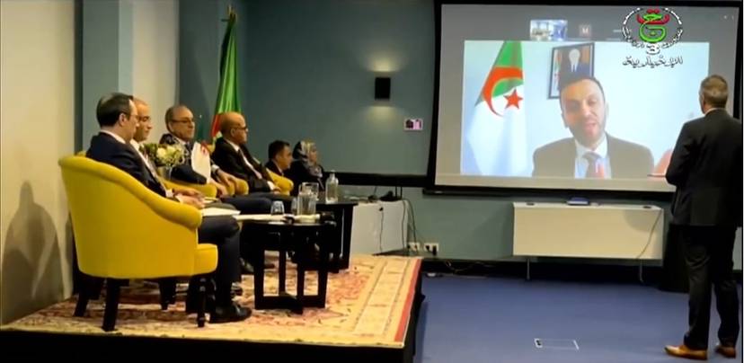 M. Sofiane Chaib, a participé, aux côtés du ministre de l'Economie de la connaissance, des Start-up et des Micro-entreprises, M. Noureddine Ouadah, par visioconférence